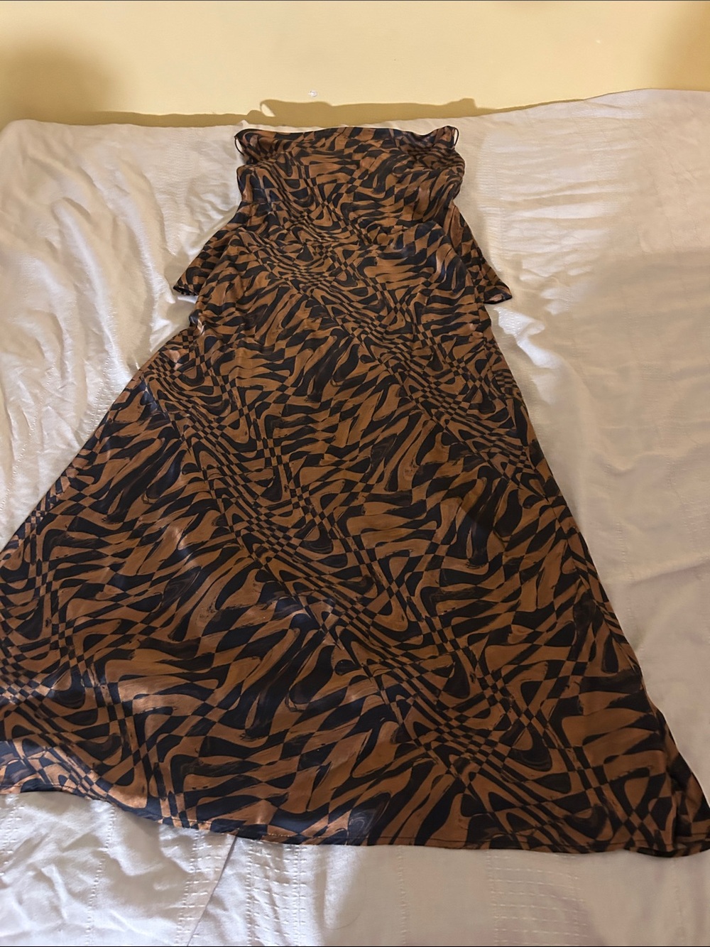 Aiifos Brown & Black Patterned Maxi Dress